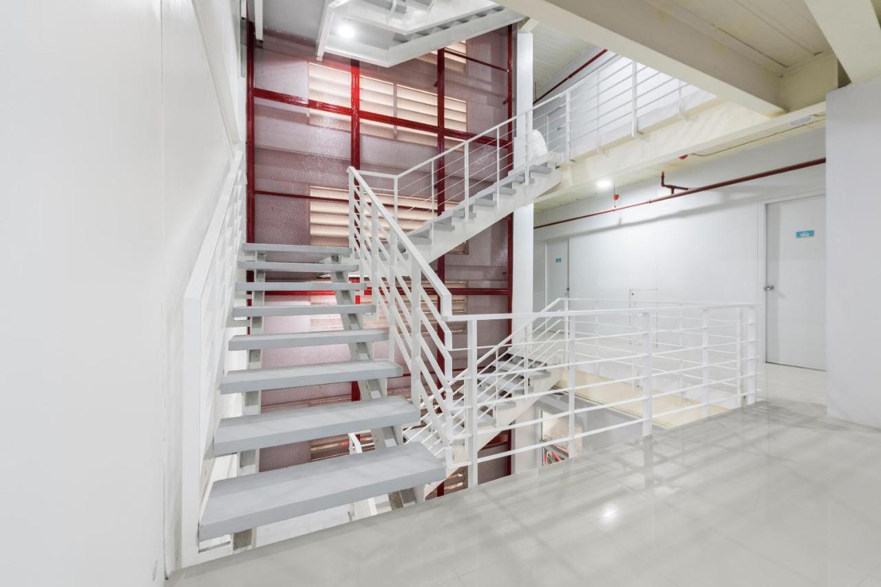 Super Oyo 515 Finnex Hotel Mandaluyong Zewnętrze zdjęcie