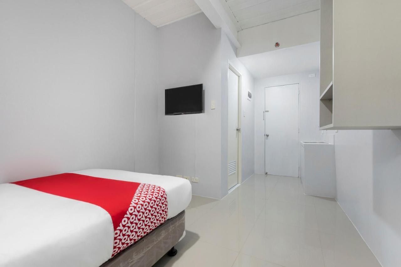 Super Oyo 515 Finnex Hotel Mandaluyong Zewnętrze zdjęcie